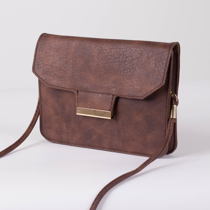 Сумка женская, 2 отдела на клапане, длинный ремень, цвет коричневый