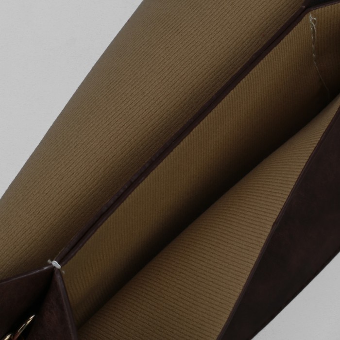 Сумка женская, 2 отдела на клапане, длинный ремень, цвет коричневый