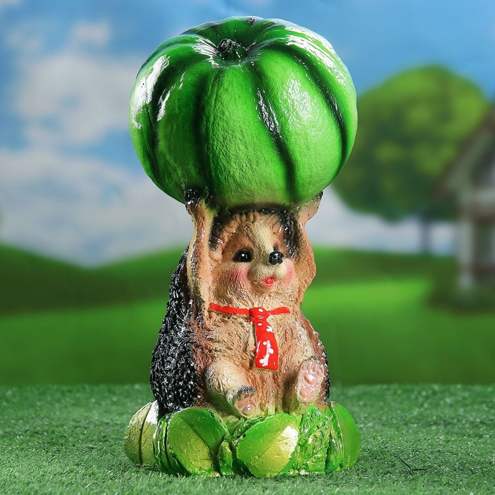 Садовая фигура "Еж с арбузом" 28х15см