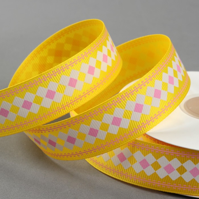 Лента репсовая "Ромбы", 25мм, 22±1м, цвет жёлтый/белый