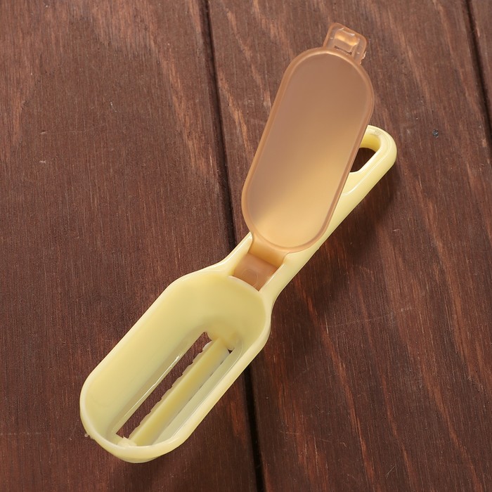 Рыбочистка с контейнером "Золотая рыбка" 17 см