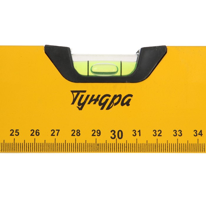 Уровень алюминиевый магнитный TUNDRA, эргономичные ручки, 3 глазка, 600 мм
