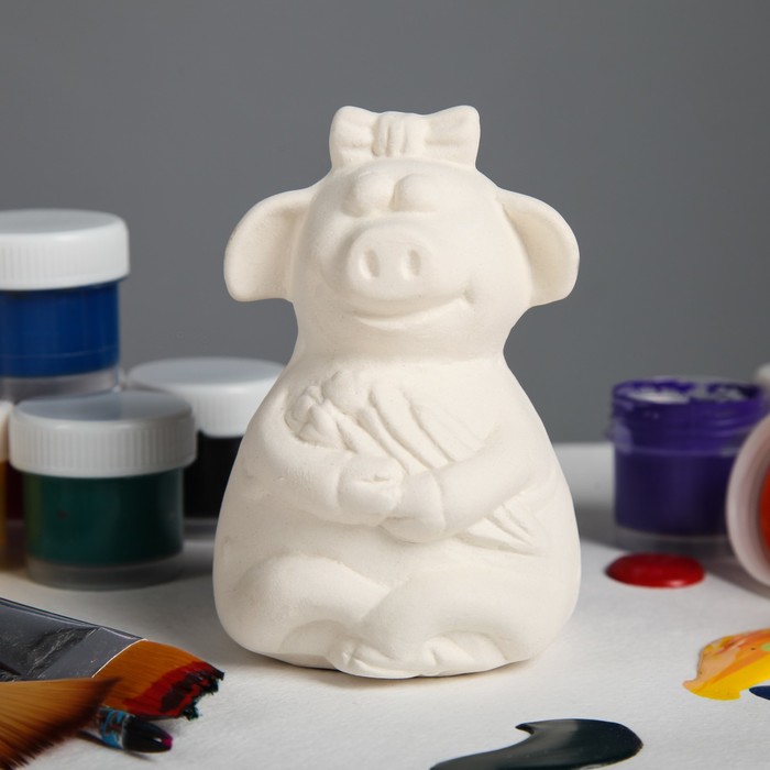 Фигурка-раскраска "Свинка девочка"