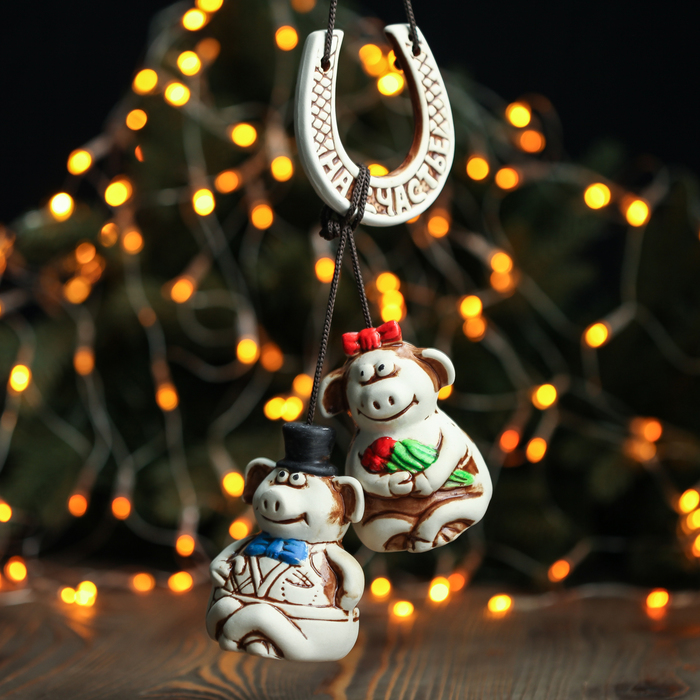 Сувенир подвесной "Свинки"