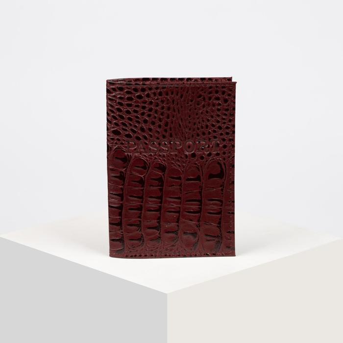 Обложка для паспорта, тиснение фольга, крокодил, цвет коричневый