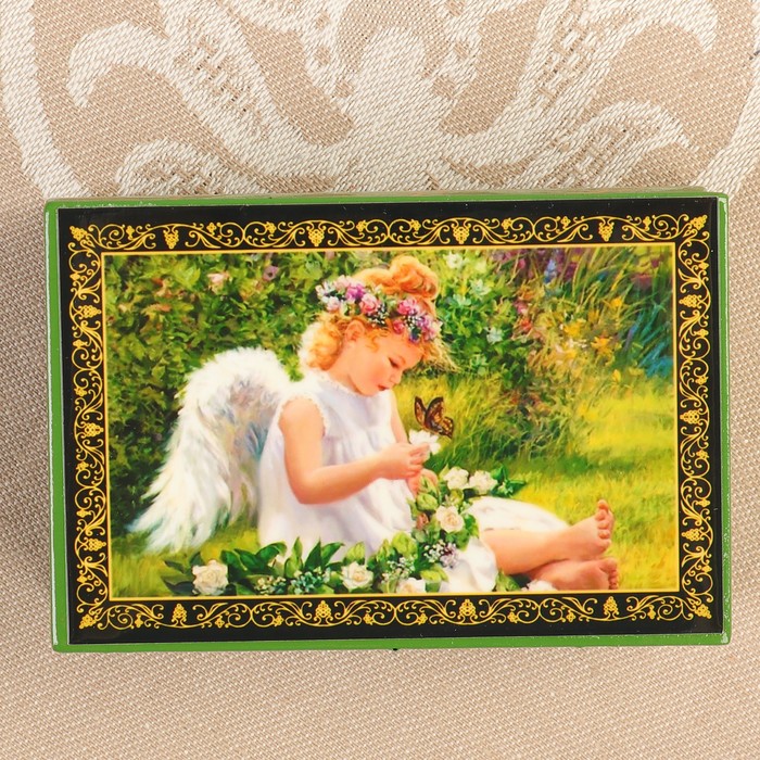 Шкатулка «Ангелок с бабочкой», зелёная, 6×9 см, лаковая миниатюра