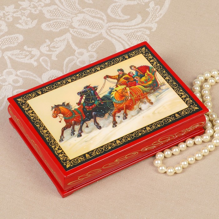 Шкатулка «Гуляния», красная, 11×16 см, лаковая миниатюра