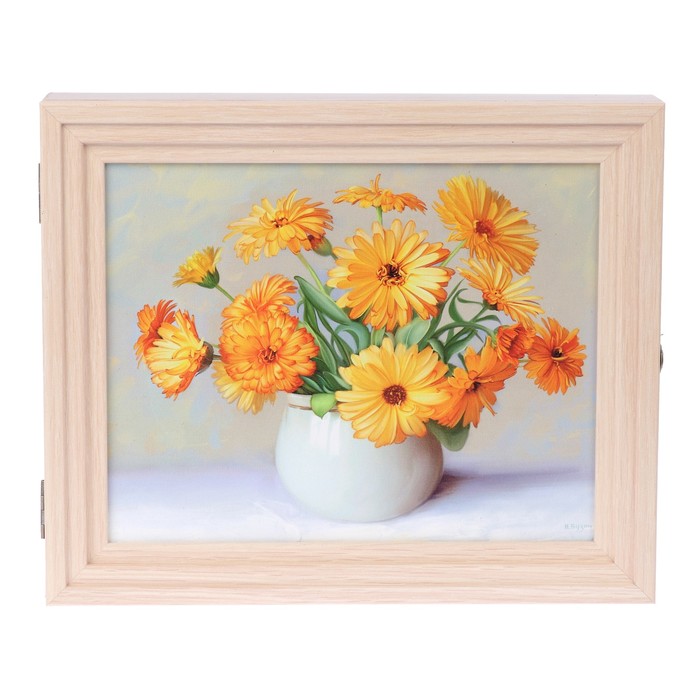 Ключница пирамида "Цветы календулы" Выбеленный дуб 30х25х5 см