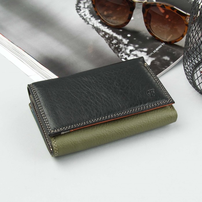 Кошелёк женский, 3 отдела, для карт, для монет, цвет чёрный/оливковый