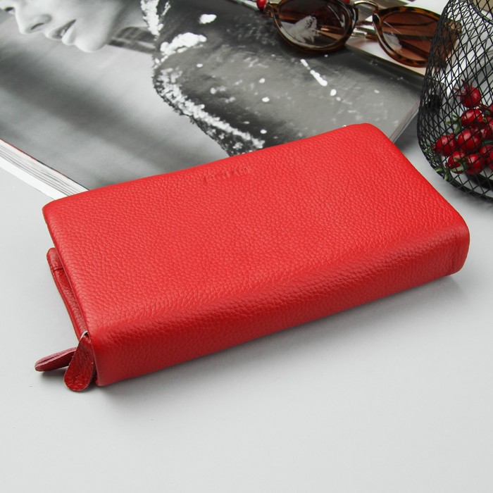 Кошелёк женский, 2 отдела на молниях, хлястик, цвет красный