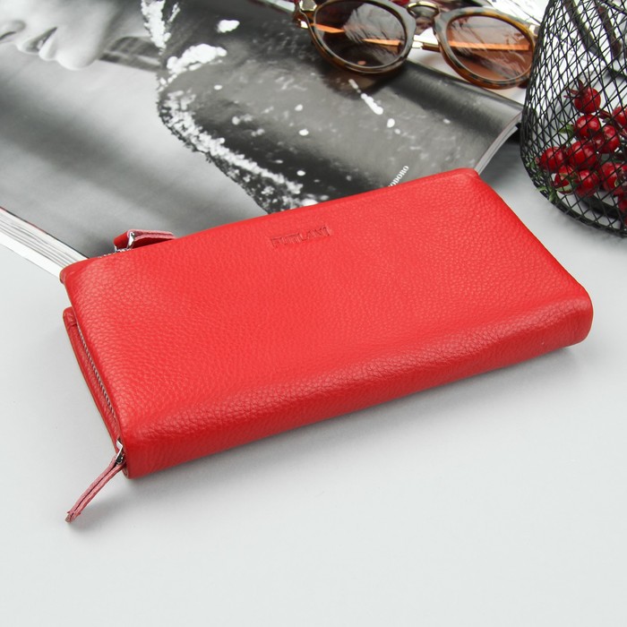 Кошелёк женский, 3 отдела, для карт, для монет, наружный карман, хлястик, цвет красный