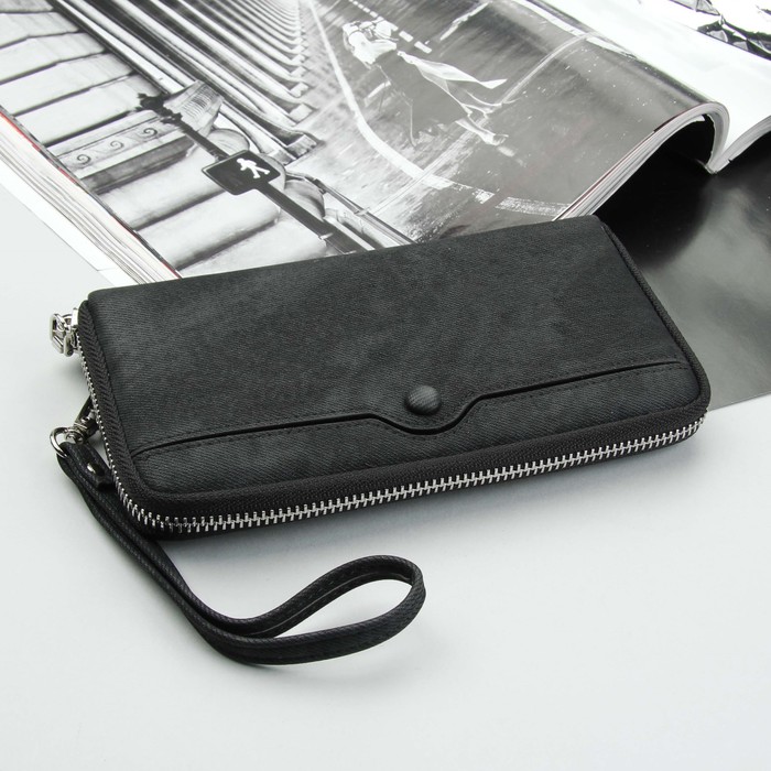 Кошелёк женский, 3 отдела, для карт, для монет, 2 наружных кармана, с ручкой, цвет чёрный