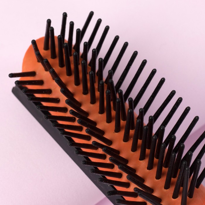 Расчёска массажная, прямоугольная, цвет чёрный/оранжевый