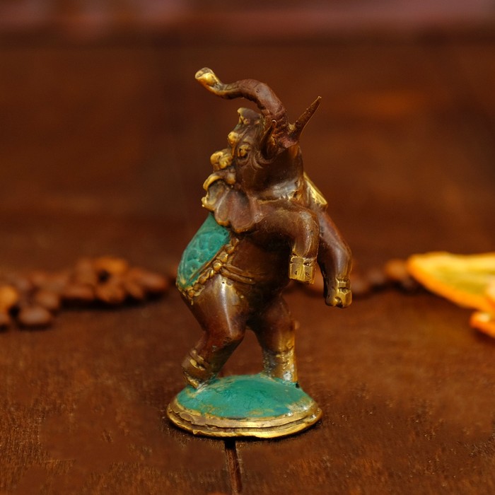 Сувенир бронза "Слон выступает" 4,5х4х9 см МИКС