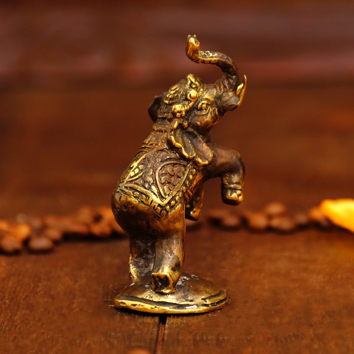 Сувенир бронза "Слон выступает" 4,5х4х9 см МИКС
