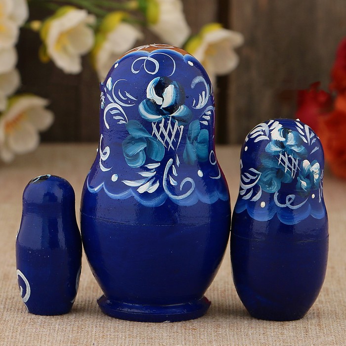 Матрёшка «Гжель», тёмно-синее платье, 3 кукольная, 9 см