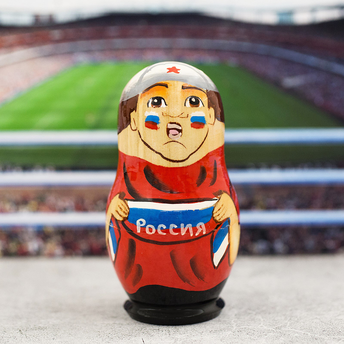 Матрешка 3 кукольная "Болельщик" 11 см