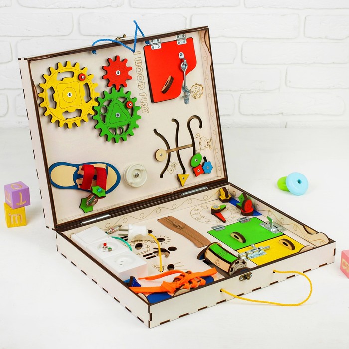 Бизиборд "Чемодан", складной, с электрикой