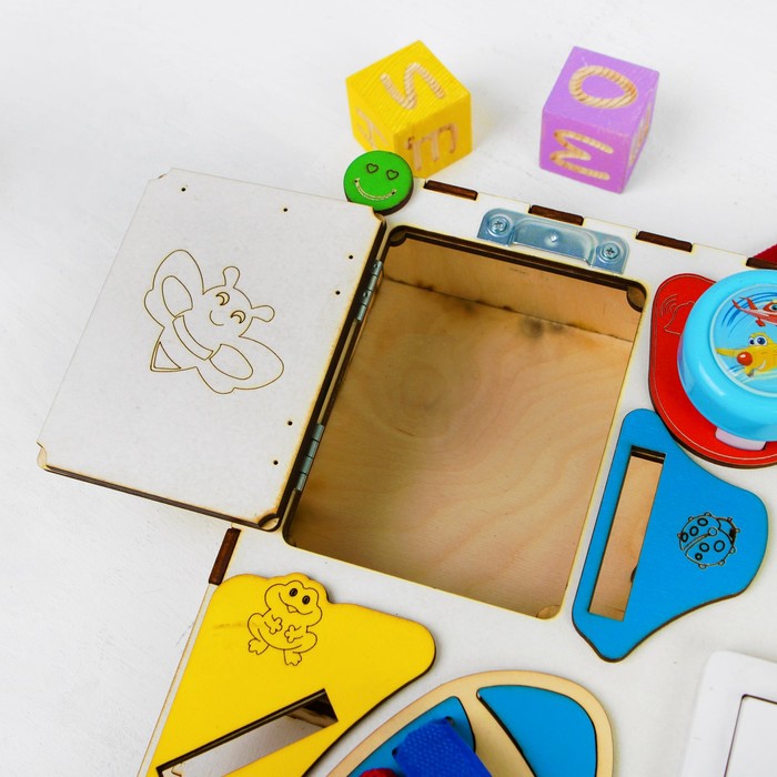 Бизиборд "Шестерёнки", с электрикой