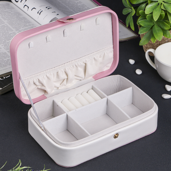 Шкатулка кожзам для украшений "Незабудки" белая с розовым 7х22х14 см