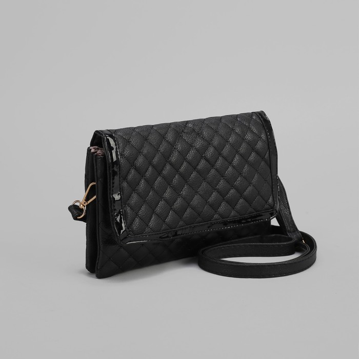 Клатч женский, 3 отдела на молнии, длинный ремень, цвет чёрный