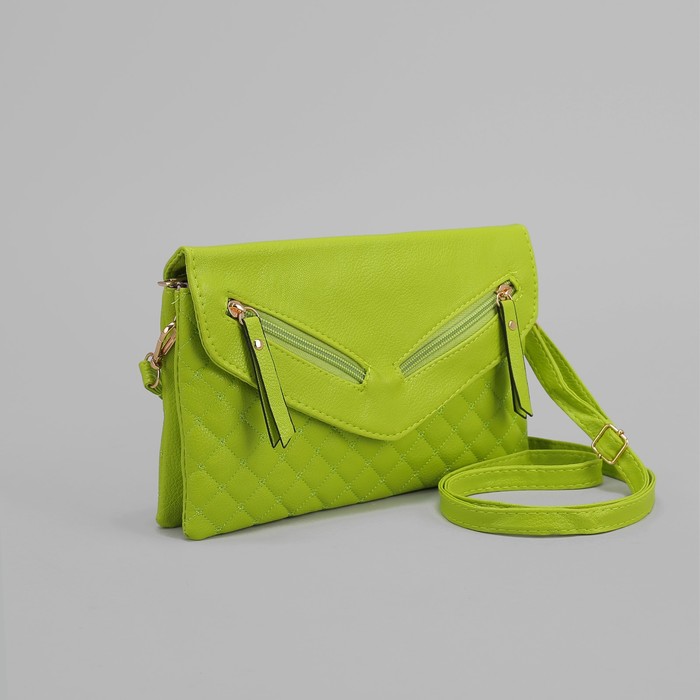 Клатч женский, 3 отдела на молнии, 2 наружных кармана, длинный ремень, цвет зелёный