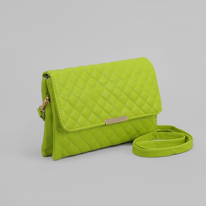 Клатч женский, 3 отдела на молнии, 2 наружных кармана, длинный ремень, цвет зелёный