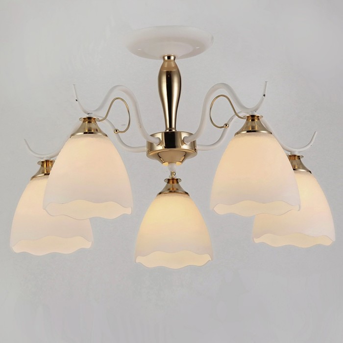 Люстра "Ариэль" 5х40Вт E27 белый-золото 56x56x33 см.