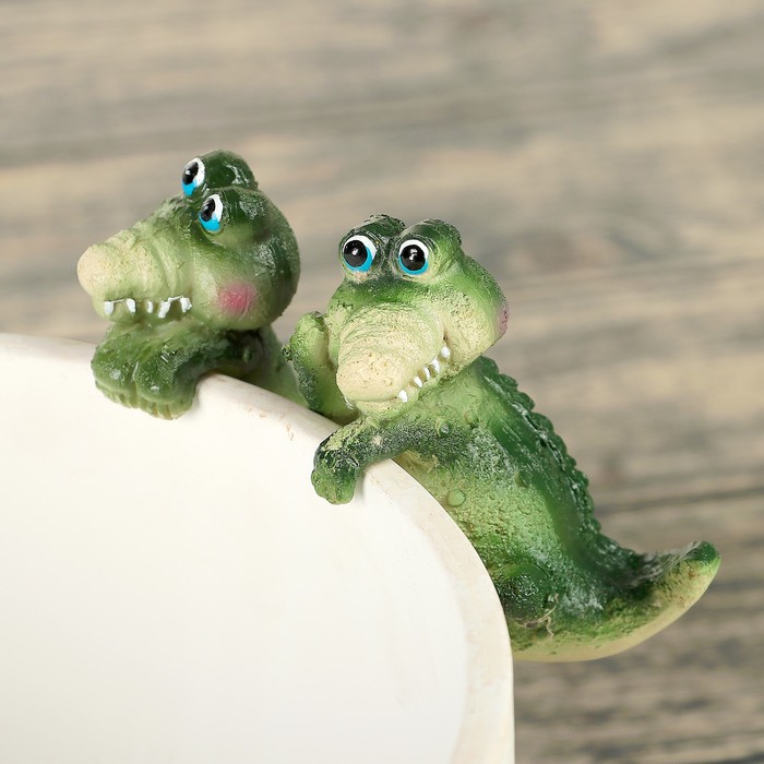 Декор для цветочных горшков "Крокодильчик" 6*5*10 см