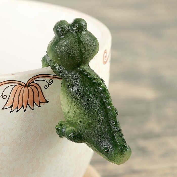 Декор для цветочных горшков "Крокодильчик" 6*5*10 см