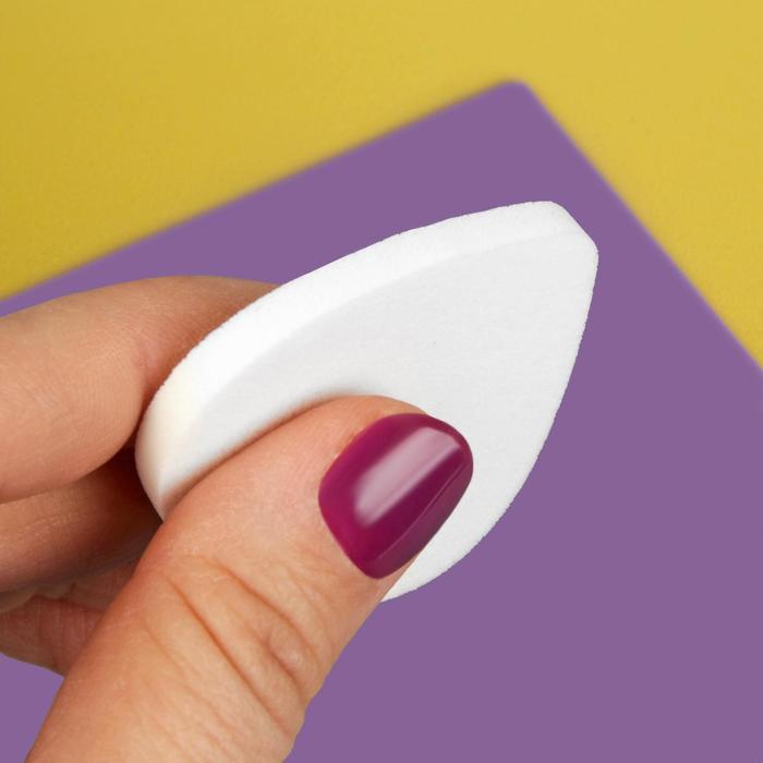 Спонж для нанесения косметики "Лепесток", цвет белый