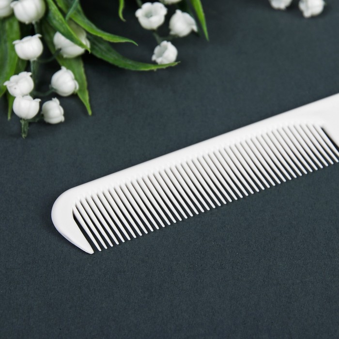 Набор для окрашивания, 2 предмета: расчёска с хвостиком, кисть для покарски, 19,5см, цвет белый