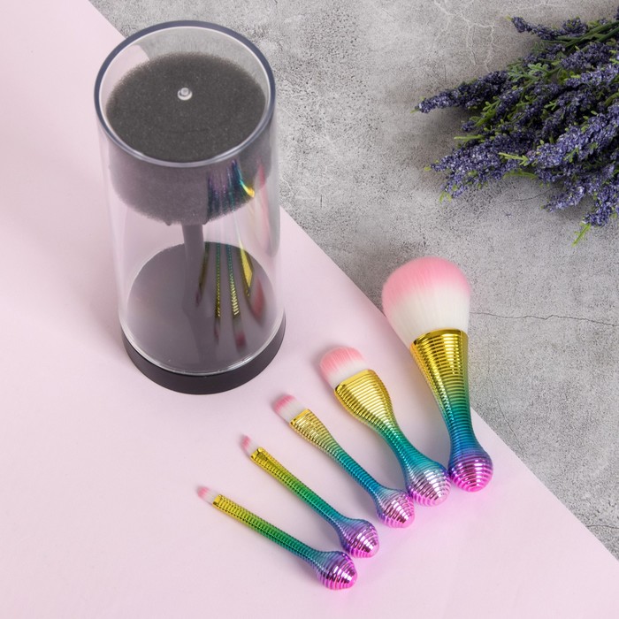 Набор кистей для макияжа, на подставке, 5 предметов, цвет МИКС