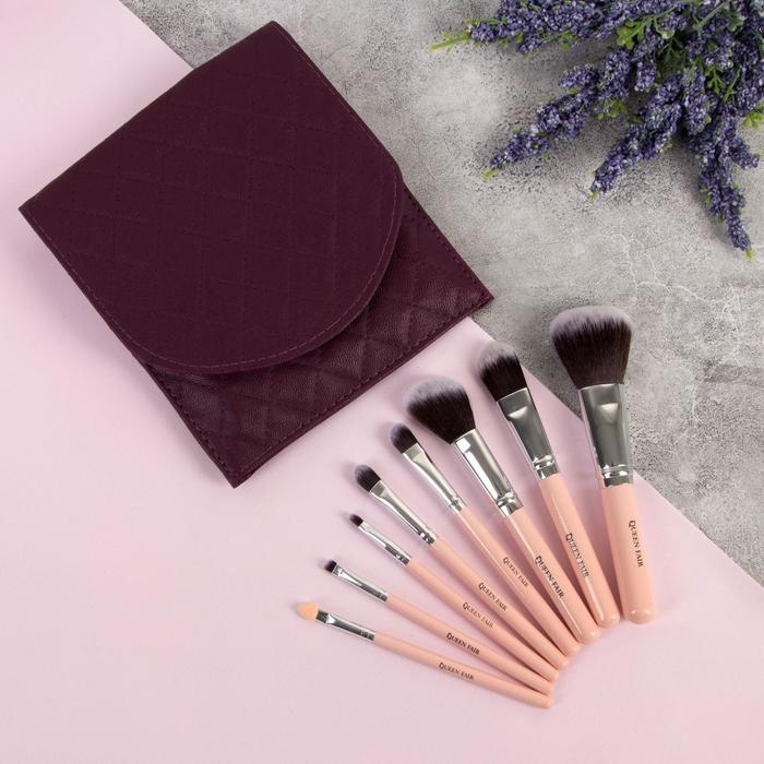Набор кистей для макияжа "Элегант", 8 предметов, 18,5*16,5*2см, цвет бордовый