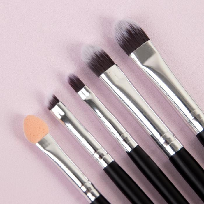 Набор кистей для макияжа "Элегант", 8 предметов, 18,5*16,5*2см, цвет чёрный