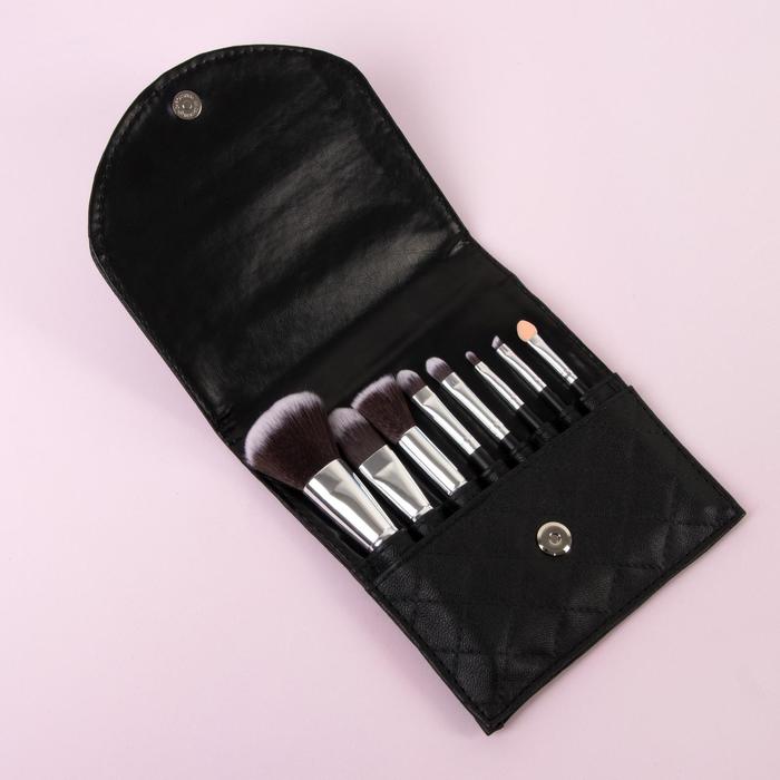 Набор кистей для макияжа "Элегант", 8 предметов, 18,5*16,5*2см, цвет чёрный