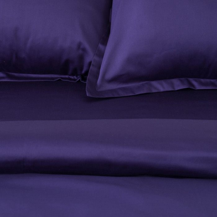 Постельное бельё "Этель" Черничные ночи 1,5 сп. 143х215, 150х214, нав. 70х70-2шт, сатин 128 гр/м2