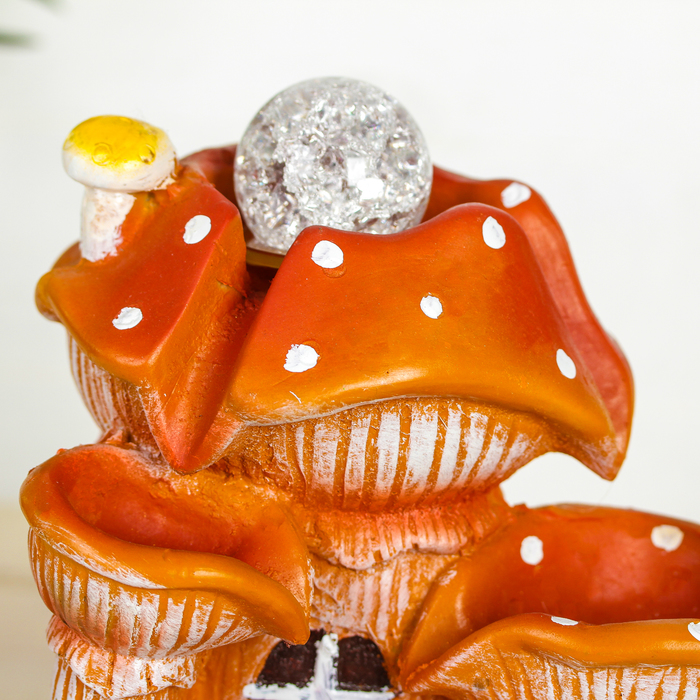 Фонтан "Домик мухомор" 18х26 см (с подсветкой)