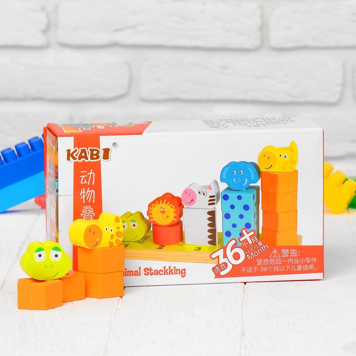 Пирамидка логическая "Весёлые зверята"