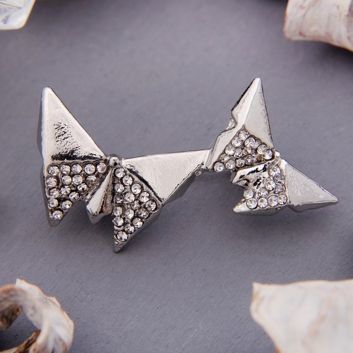 Брошь "Бабочки в паре", цвет белый в серебре