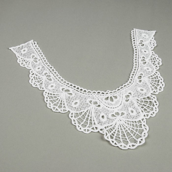 Воротник пришивной, 30*29см, цвет белый