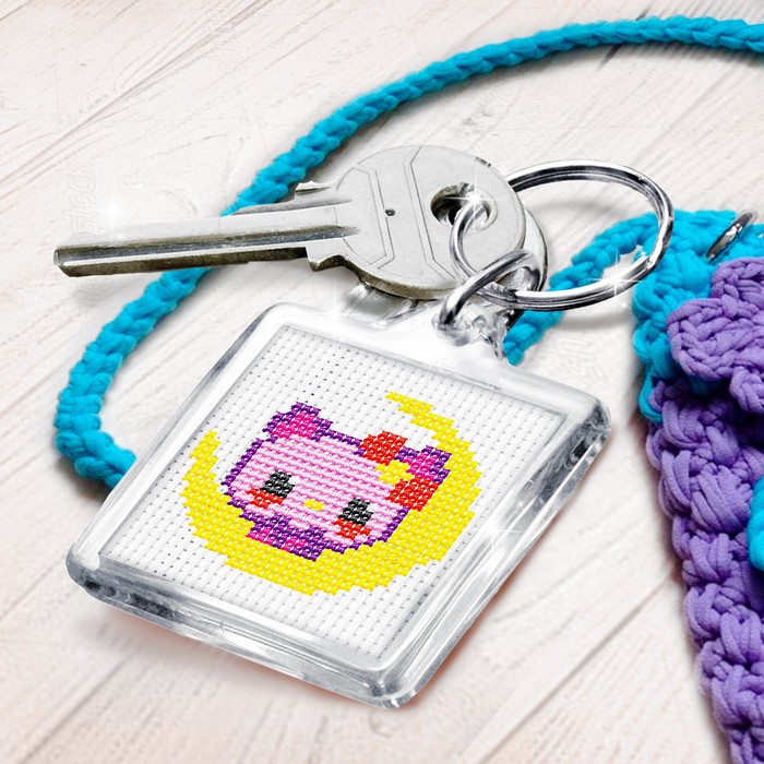 Вышивка крестиком на брелоке "Котенок и звезда", 2 канвы в наборе