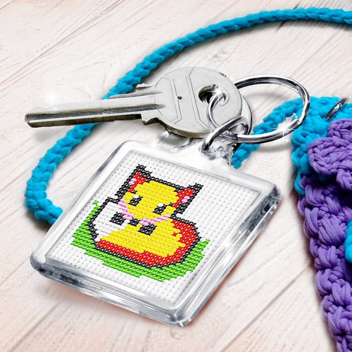 Вышивка крестиком на брелоке &quot;Лиса и сердце&quot;, 2 канвы в наборе