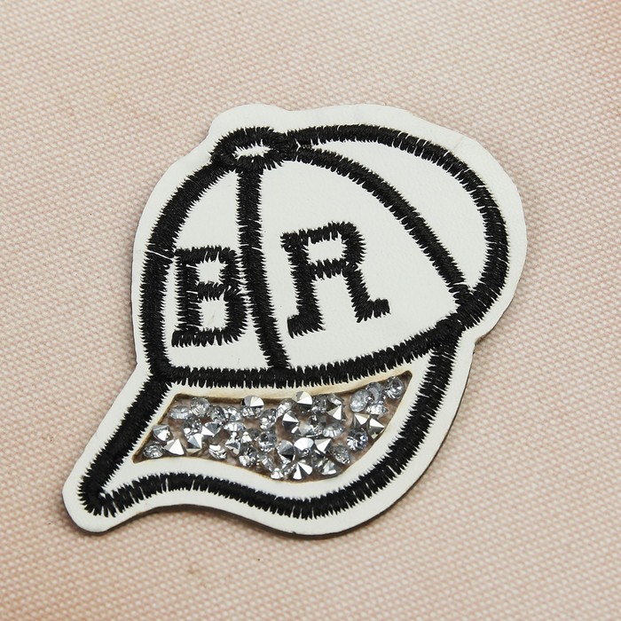 Термоаппликация "Кепка", 7,2*6см, цвет белый