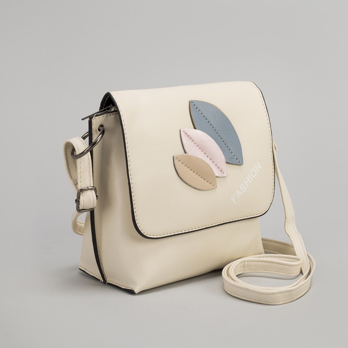 Сумка женская, отдел на молнии, цвет молочный