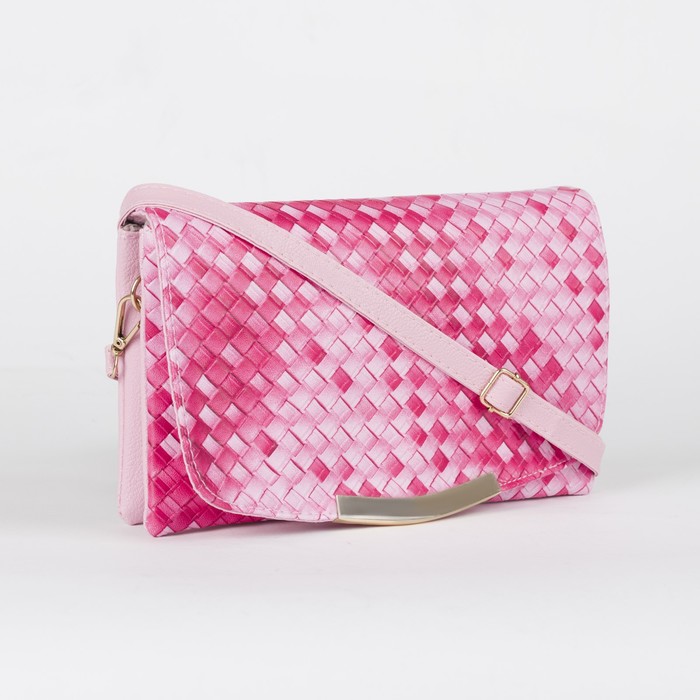 Клатч женский, 3 отдела на молнии, длинный ремень, цвет розовый