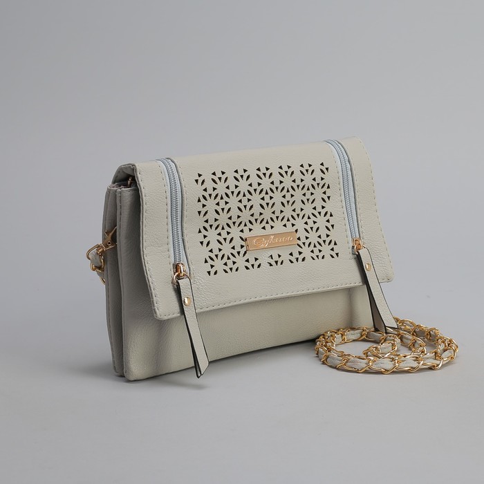 Клатч женский, 3 отдела на клапане, 2 наружных кармана, длинный ремень, цвет серый