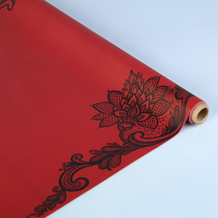 Пленка для цветов матовая "Кружево на красном", 55 мкм, 0,55 х 10 м