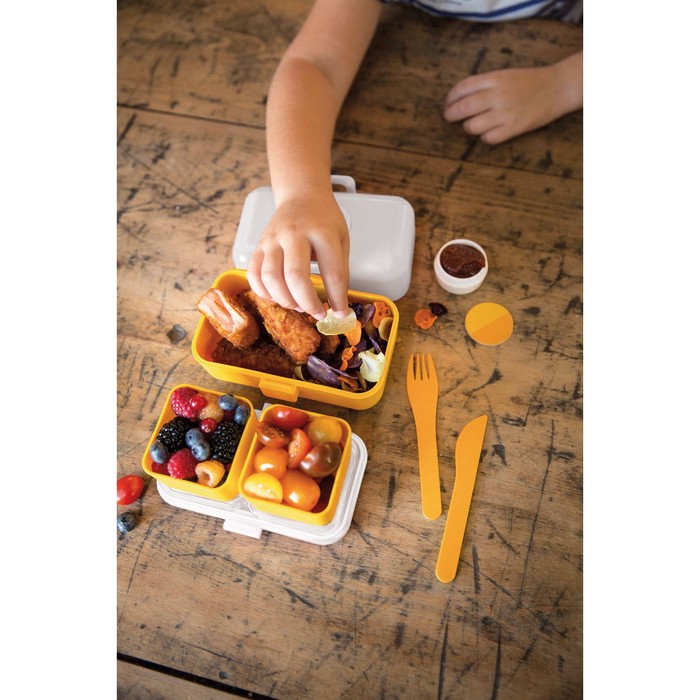 Набор из 3 столовых приборов в футляре MB Pocket, color горчичный