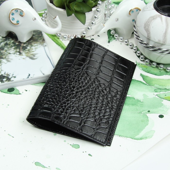 Обложка для паспорта, крокодил/скат, цвет чёрный